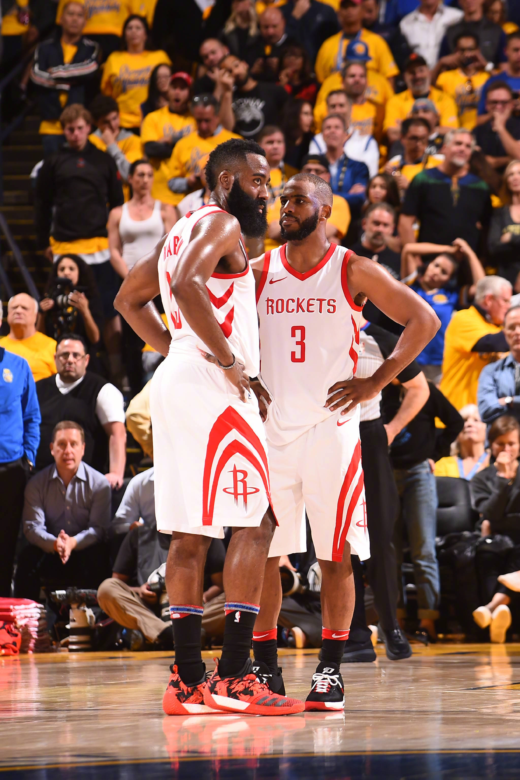 派与评估中 派与评估中