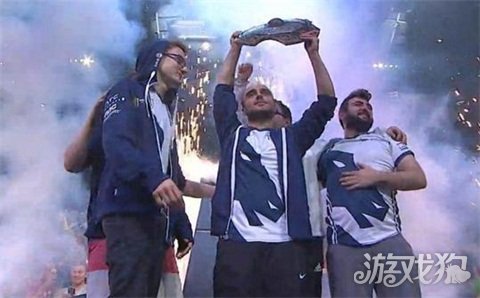 这背后还有 这背后还有